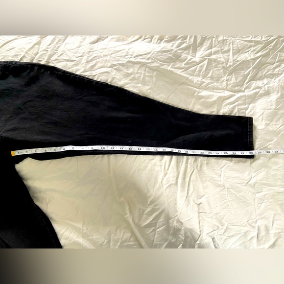 Nine West ladies soft stretch pull on black jeans size 10 - Picture 4 of 7